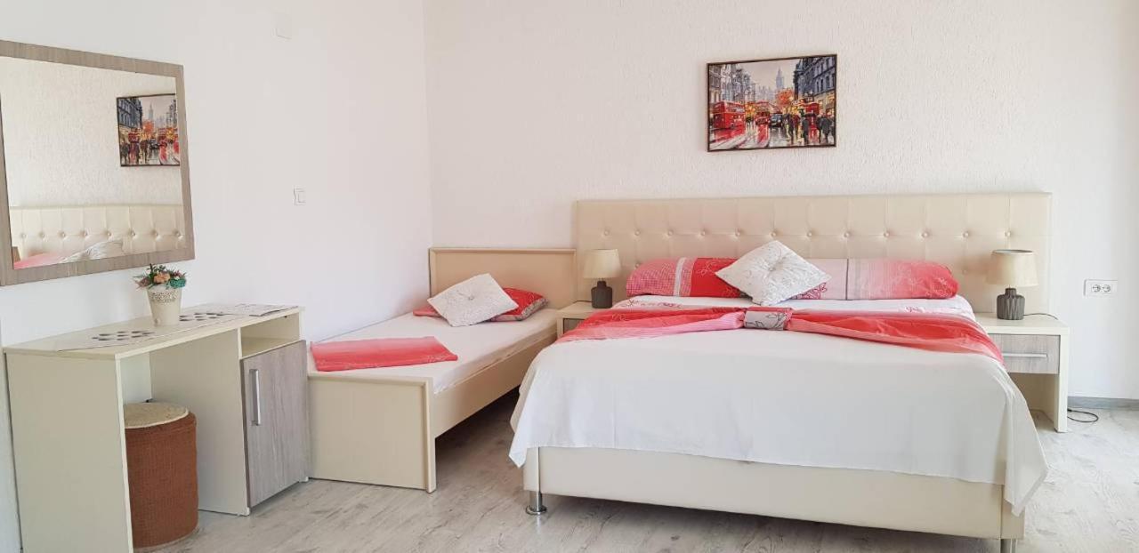Apartments Ardoni Ulcinj Esterno foto