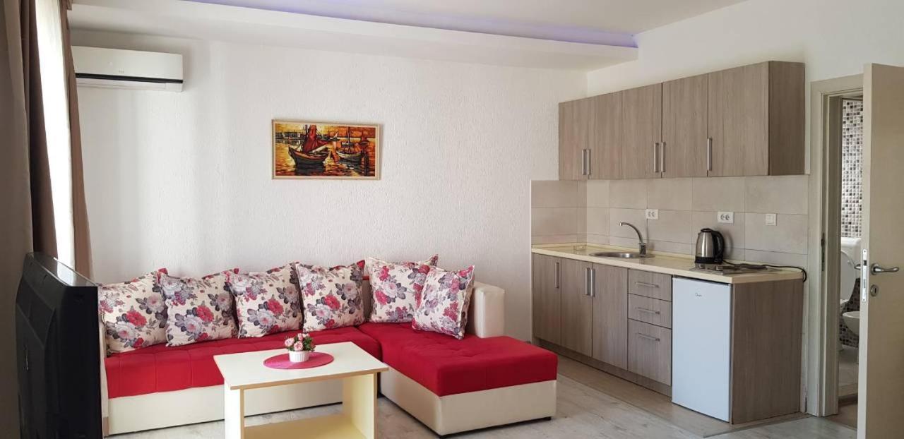 Apartments Ardoni Ulcinj Esterno foto