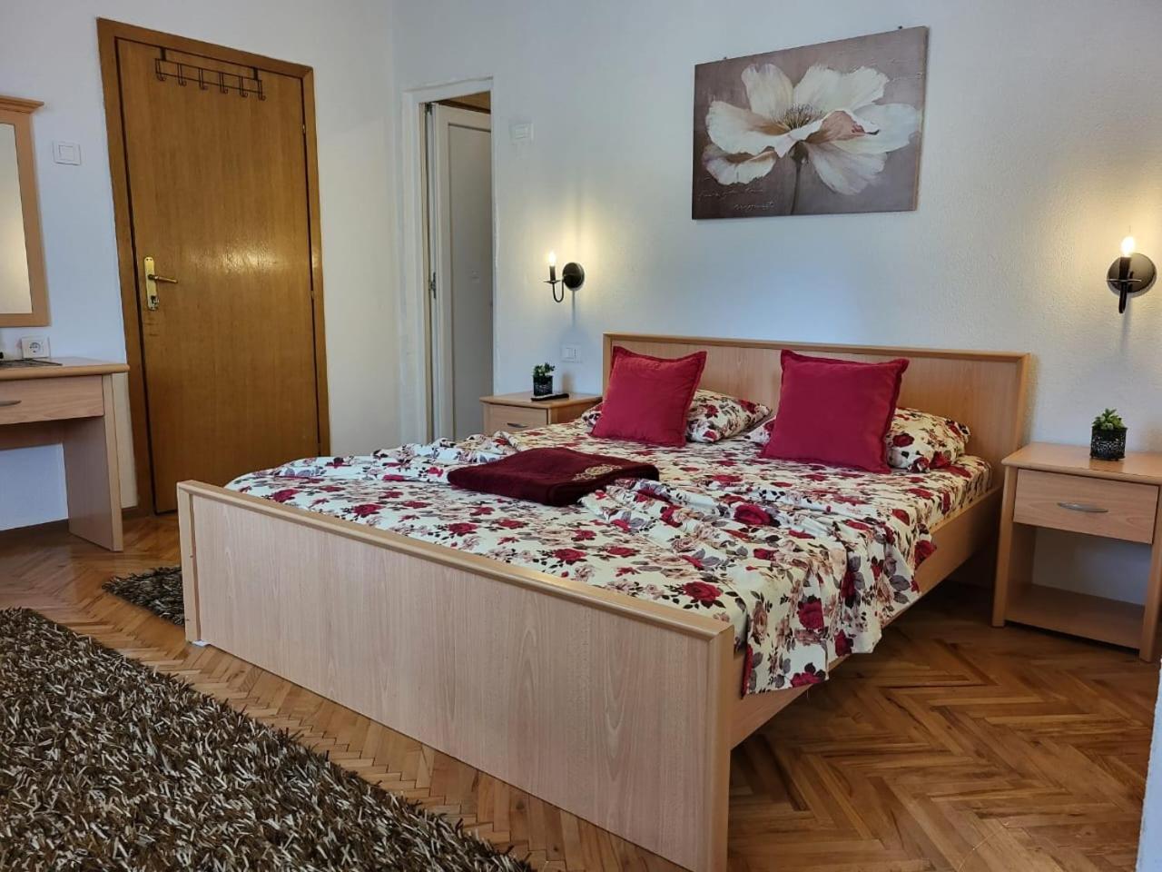 Apartments Ardoni Ulcinj Esterno foto