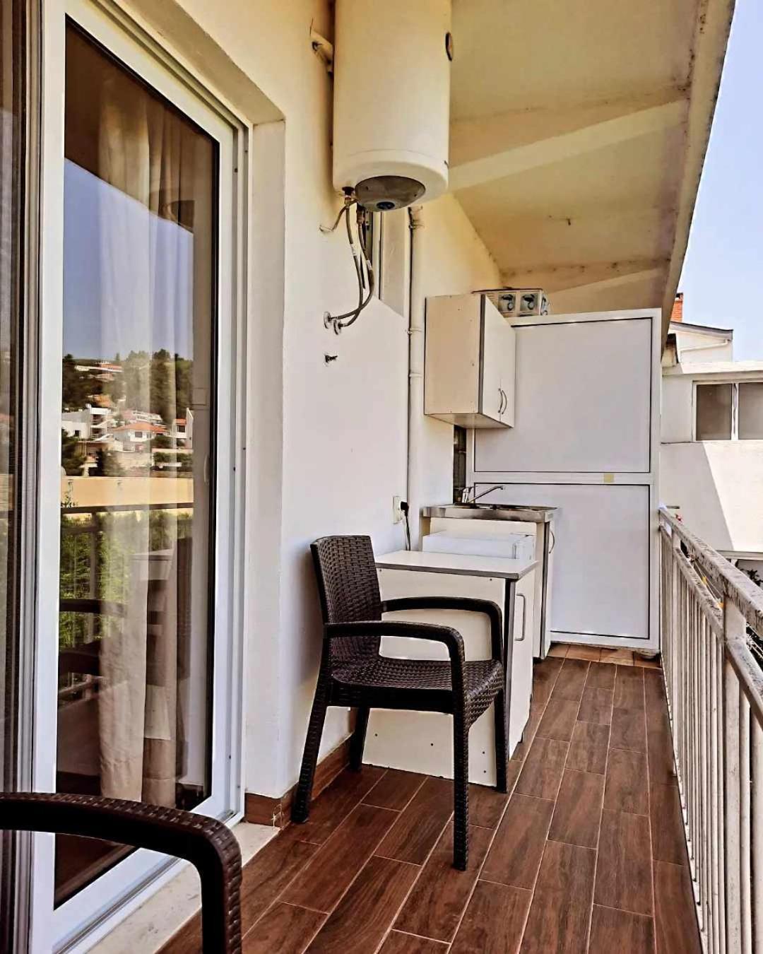 Apartments Ardoni Ulcinj Esterno foto