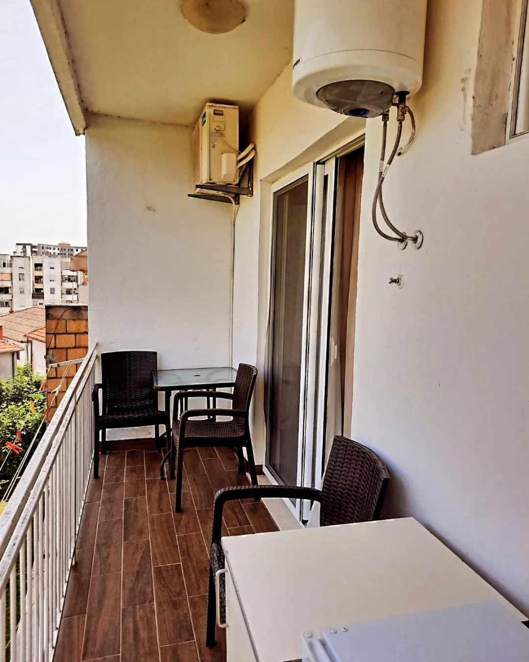 Apartments Ardoni Ulcinj Esterno foto
